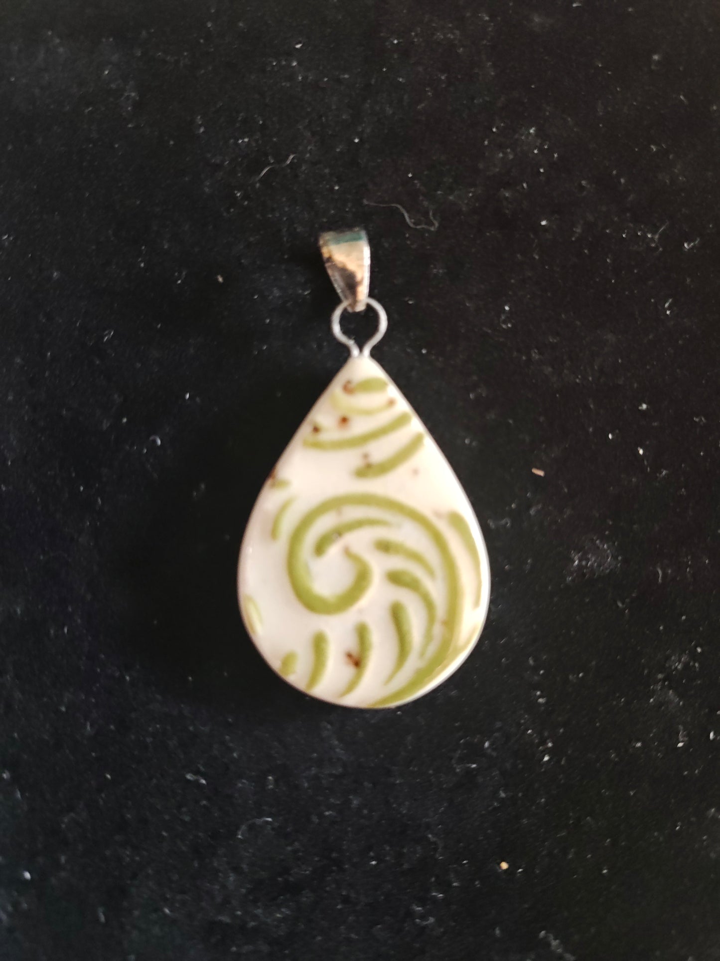 Green Scrollwork Pendant - P32