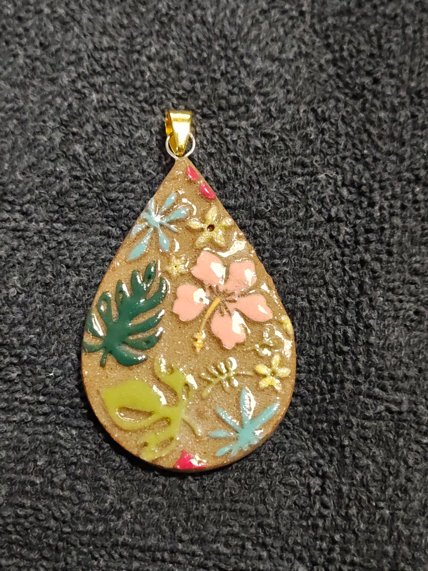 Floral Pattern Pendant - P85
