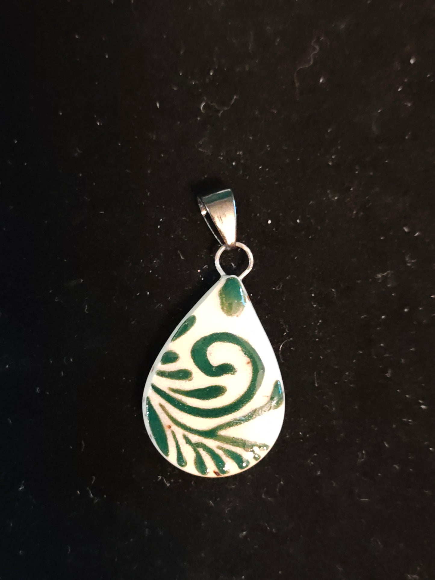 Green Scrollwork Pendant - P68