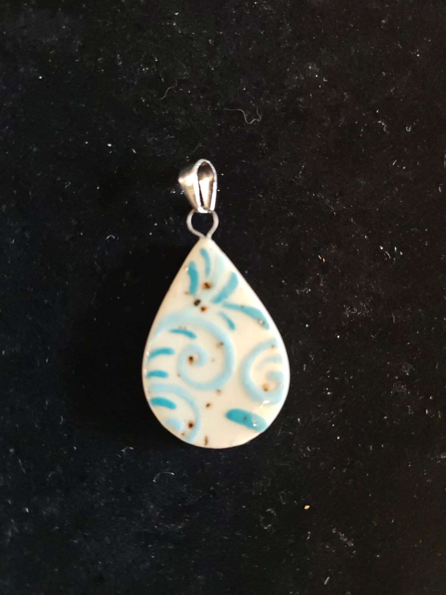 Blue Scrollwork Pendant - P39