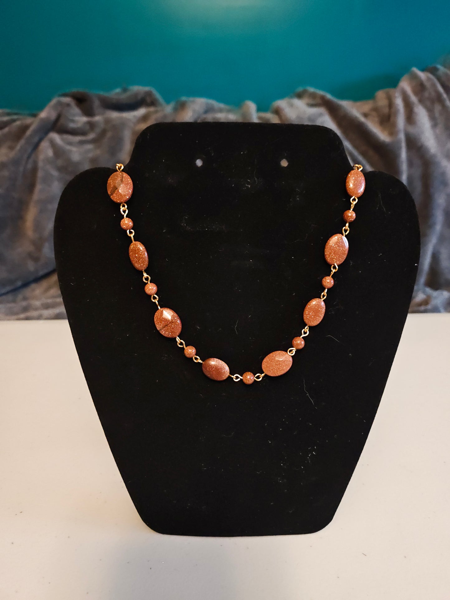 Sandstone Necklace - 51