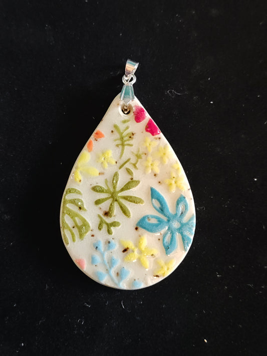 Multicolor Floral Pattern Pendant - P27