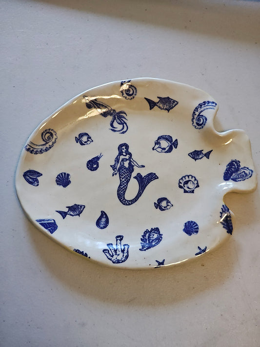 Fish shaped plate with Mermaid