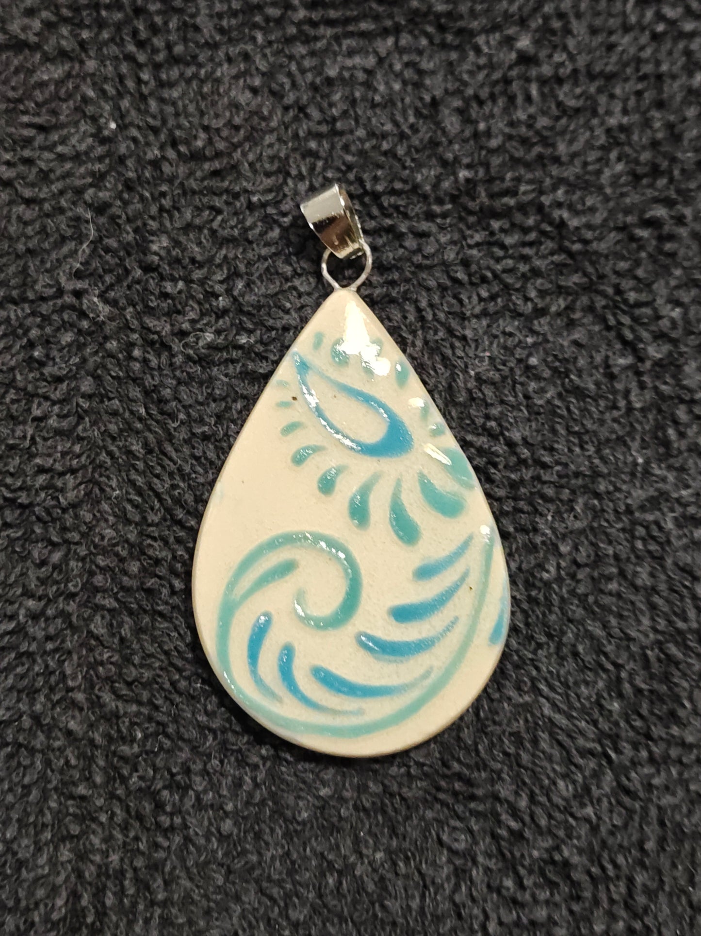 Blue Paisley and Scrollwork Pendant - P93