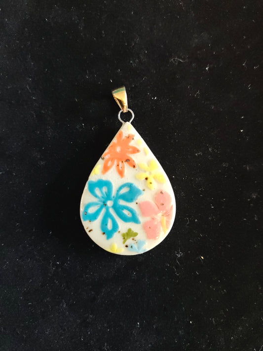 Multicolor Floral Pattern Pendant - P28