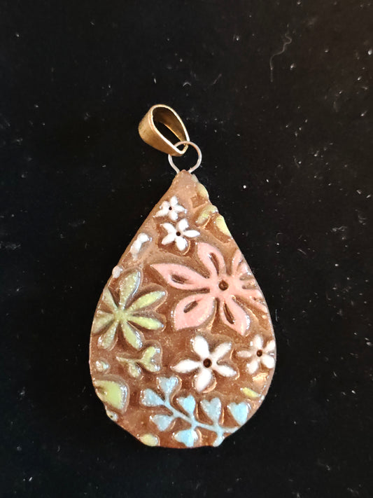 Multicolor Floral Pattern Pendant - P65