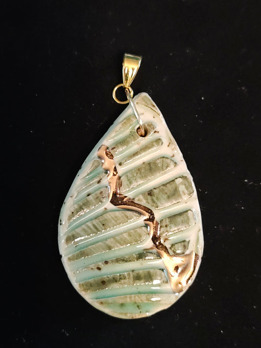 Green and Gold Pendant - P70