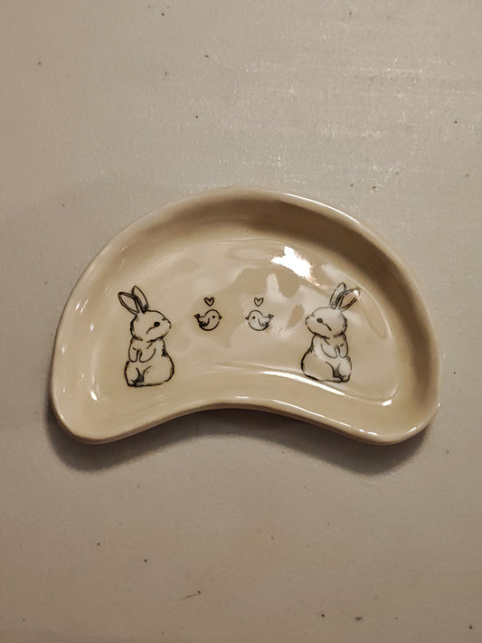 Bean Shaped Bunny Trinket Dish