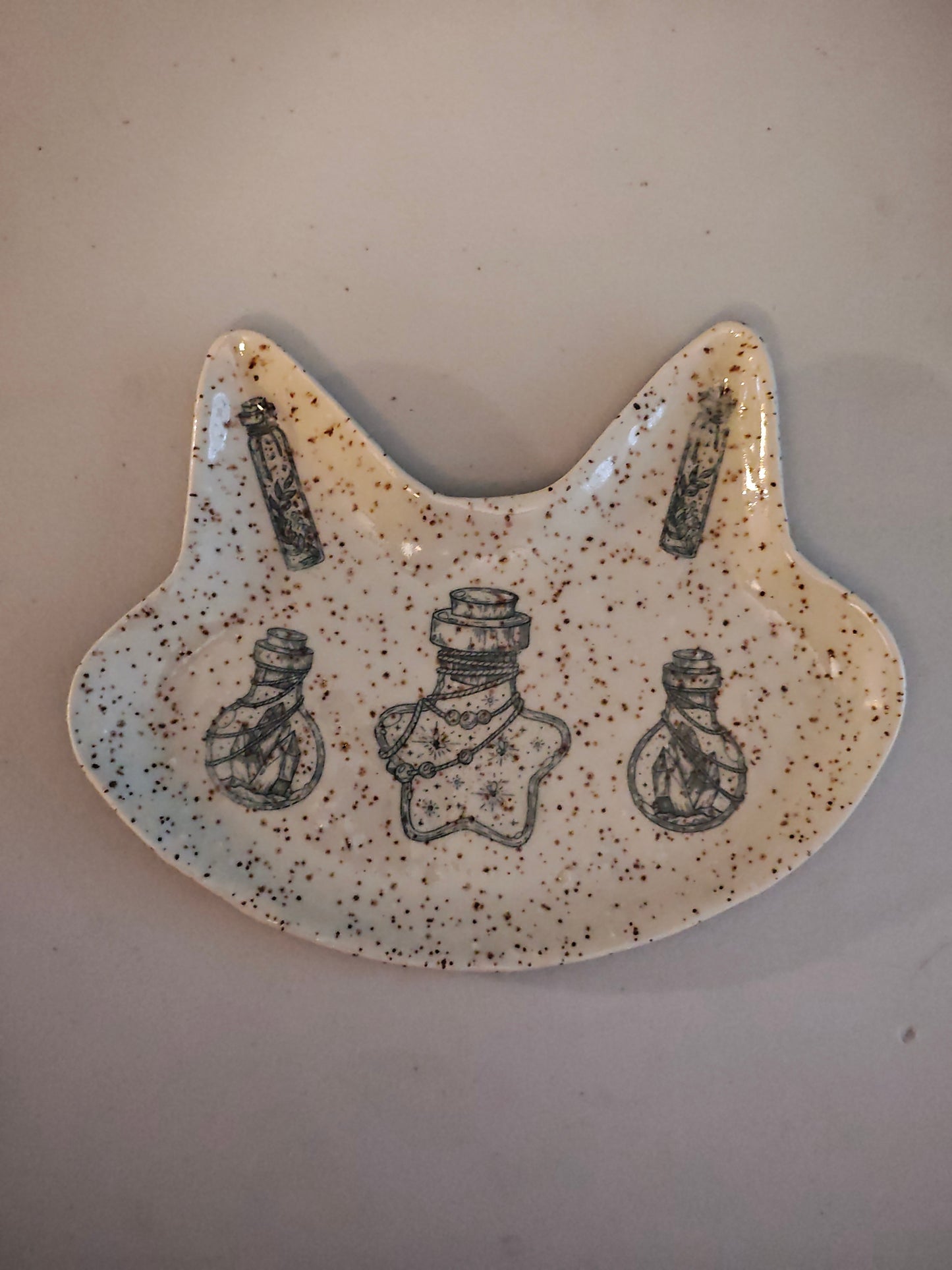 Cat shaped Trinket dish with jar and crystal pattern