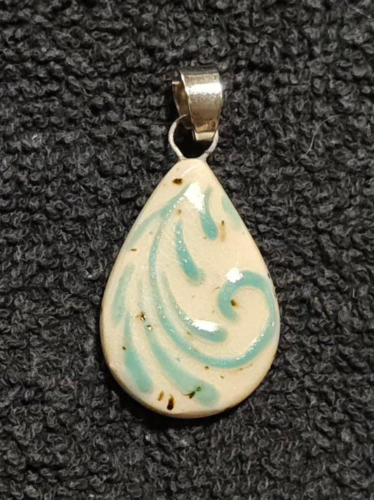 Blue Scrollwork Pendant - P100