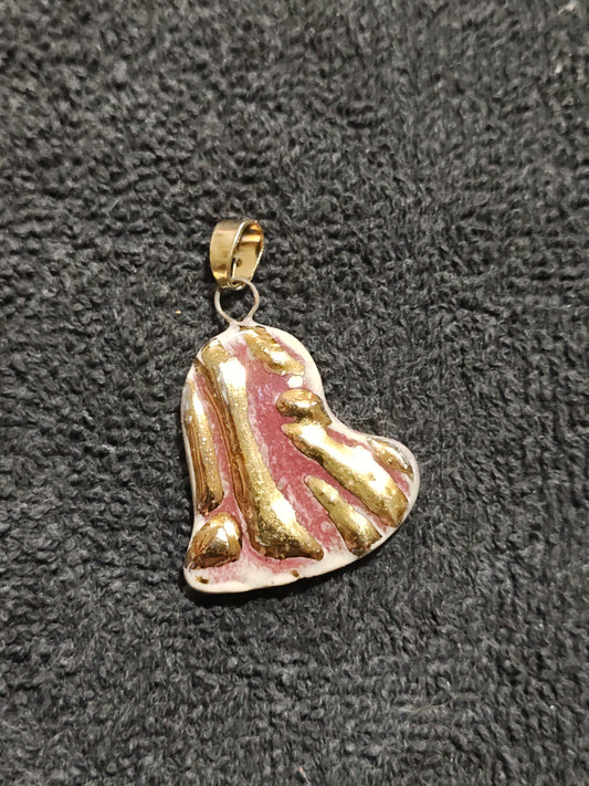 Gold Stripe Heart Pendant - P133