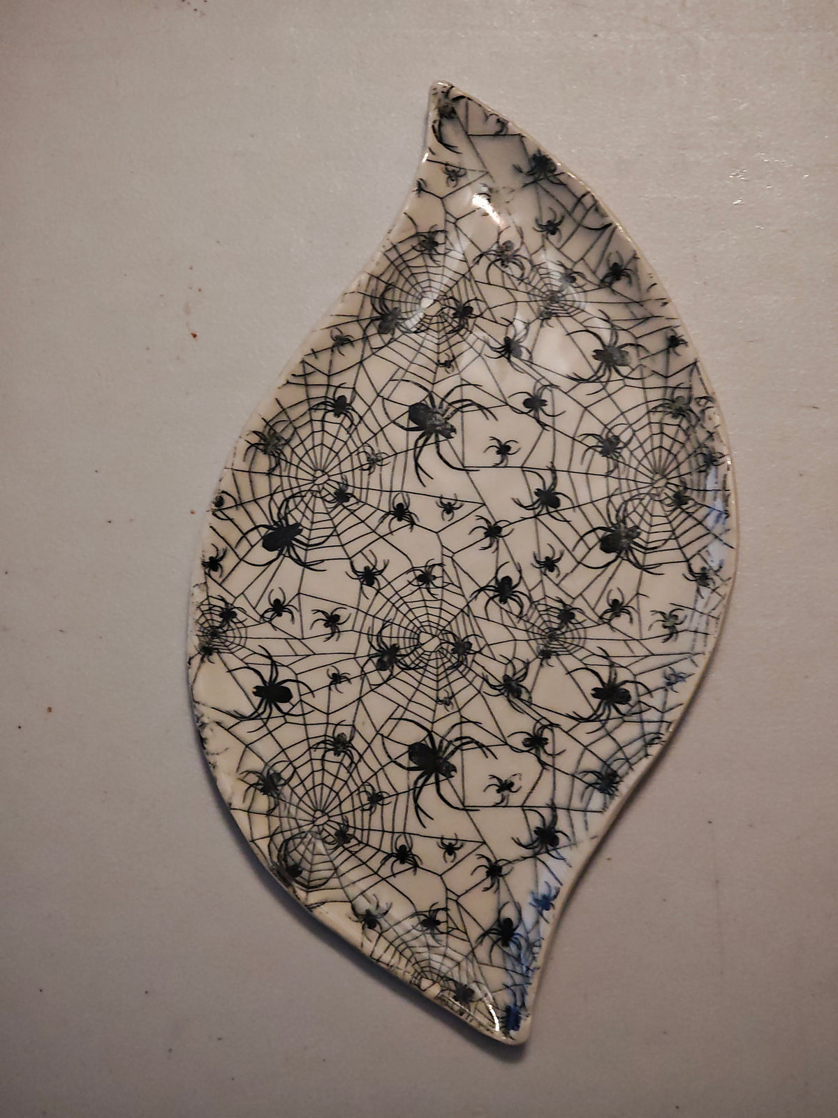 Spiderweb Platter