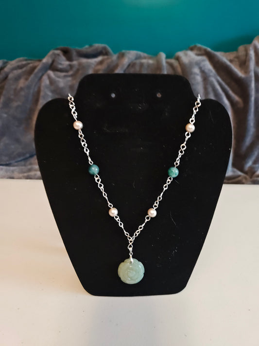 Jade And Green Rose Necklace - 41