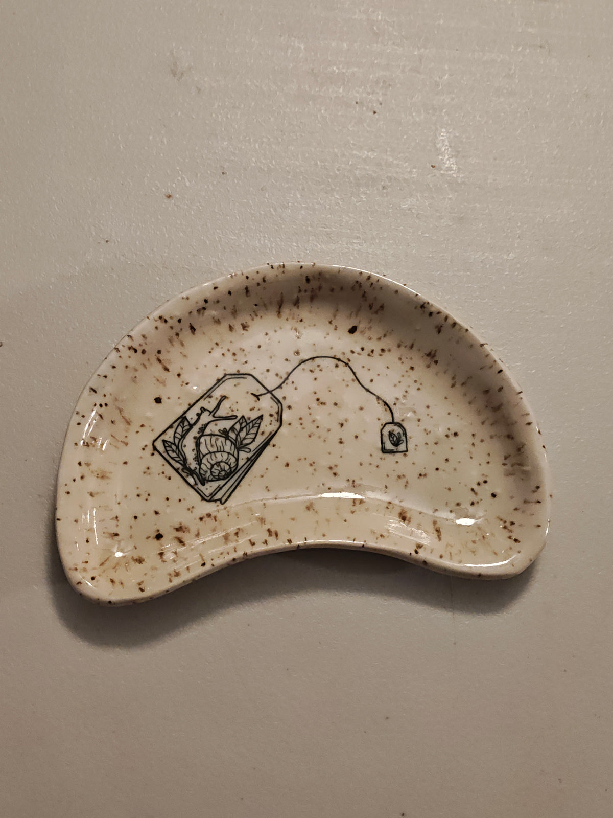 Bean Shaped Teabag Trinket Dish 7 - Snail