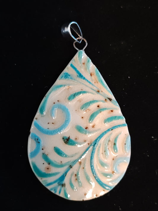 Blue Scrollwork Pendant - P66